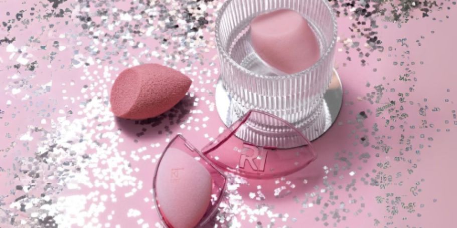 Real Techniques Makeup Sponge 4-Piece Gift Set Only $7.99 on Walmart.com (Reg. $16.45)