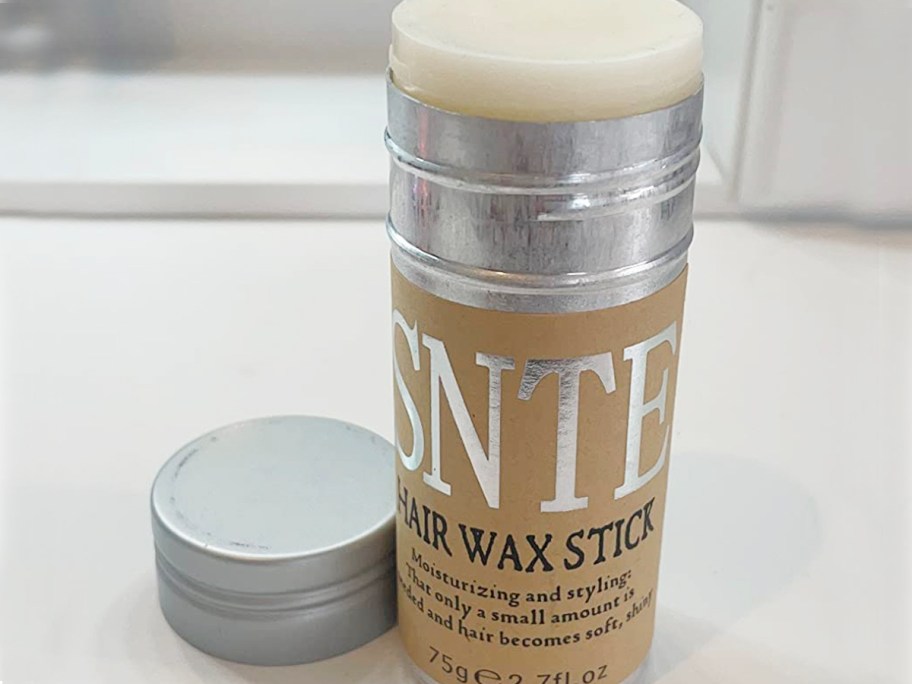 samnyte-hair-wax-stick-open