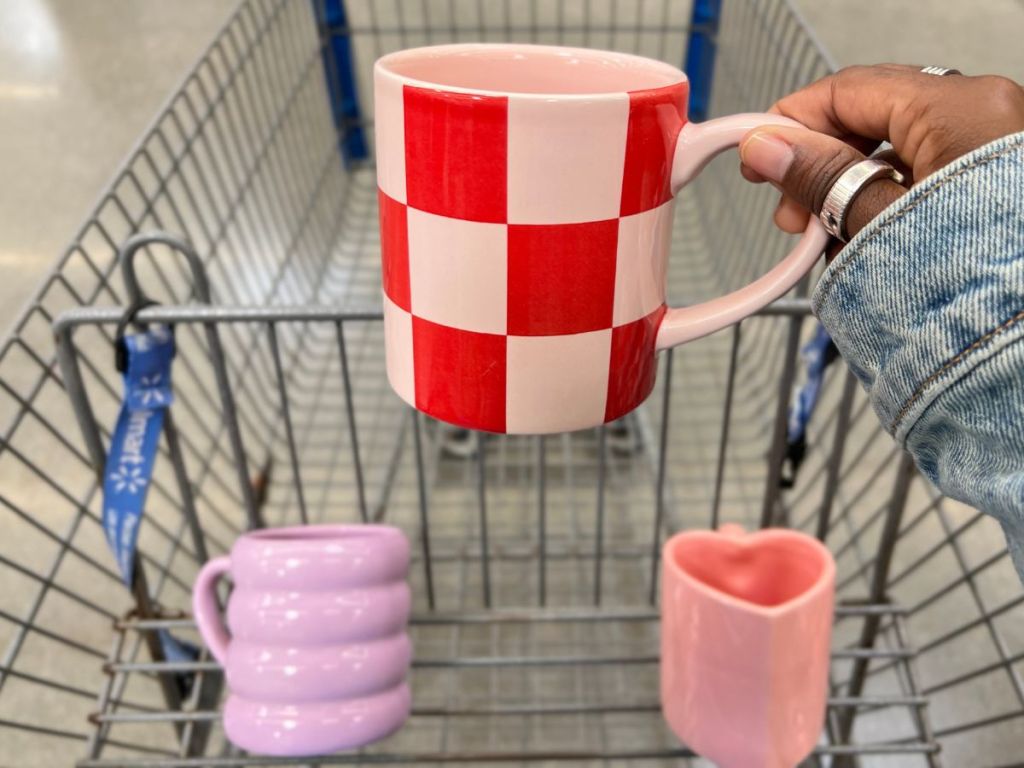 walmart dollar spot valentines day coffee mugs in pink and red checkered, lavender, and pink heart shape. 