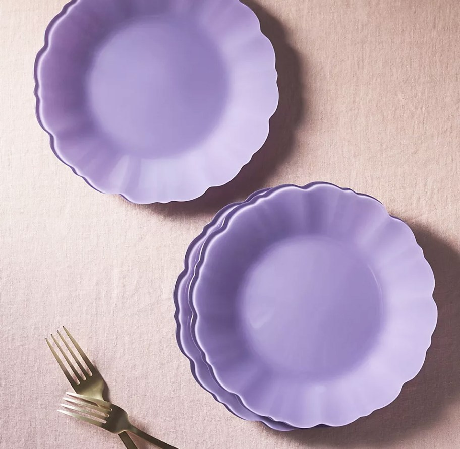 purple dessert plates with wavy edges