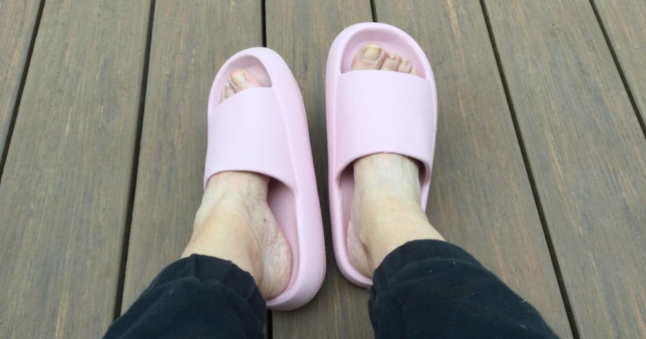 dirk cloud slide sandals in pink