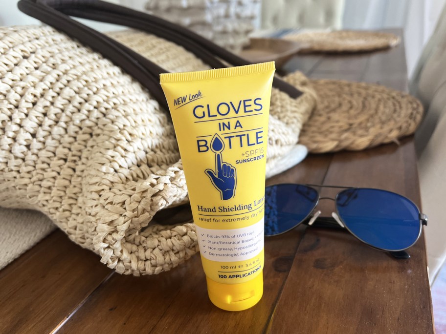 RARE Gloves in a Bottle Discount Valid Today Only (Intense Hydration