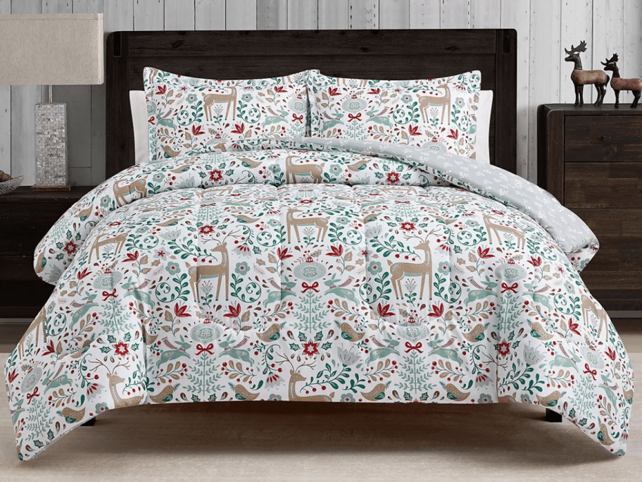 Holiday Bedding at Macys 