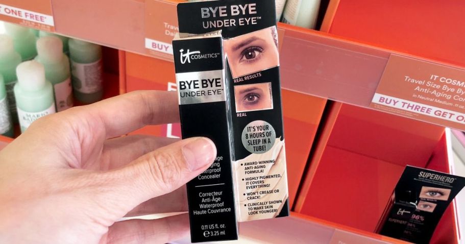 Macy’s 10 Days of Beauty Sale | 50% Off IT Cosmetics, Lancome, & More