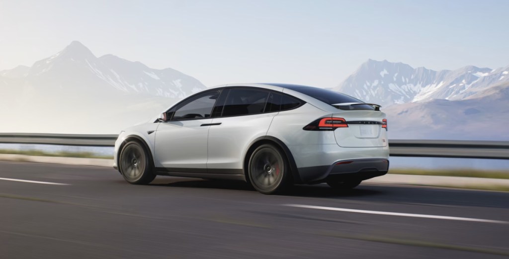 Model X Tesla, one of the cars subject to the 2024 Tesla recall regarding warning light font size
