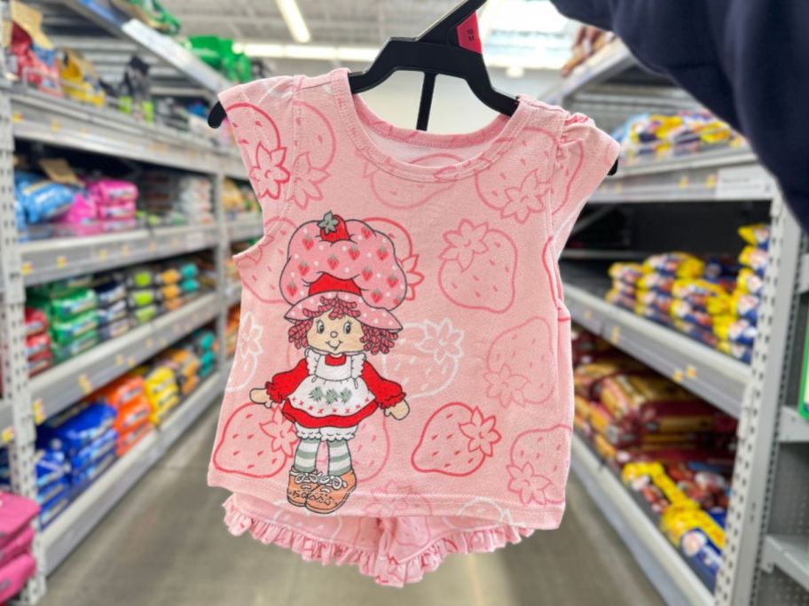 Walmart Girl's PJs Strawberry Shortcake