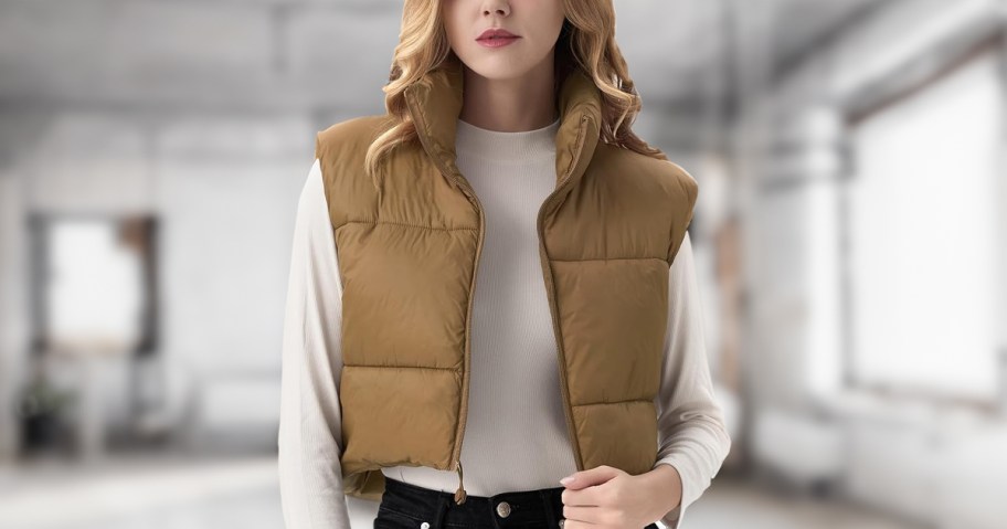 Women's Cropped Puffer Vest