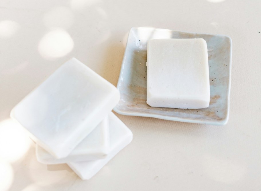 The Truth About Bar Soap vs. Body Wash (Plus the Best Toxic-Free Alternatives)