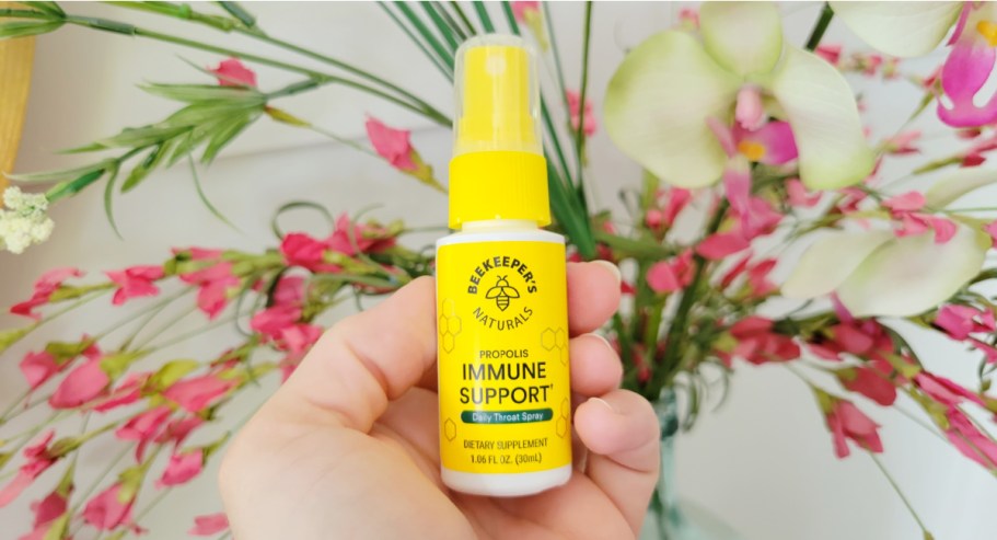 Beekeeper’s Naturals Throat Spray Just $10.79 Shipped on Amazon