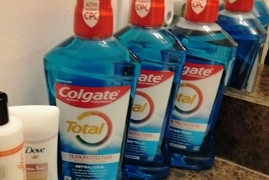 Colgate Total Mouthwash 1-Liter Bottles 3-Pack Just $9 Shipped on Amazon (Regularly $18)