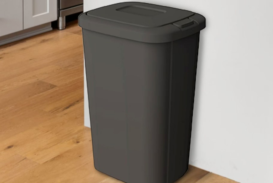 Hefty 13-Gal. Trash Can Only $14.88 on Walmart.com (Reg. $30)