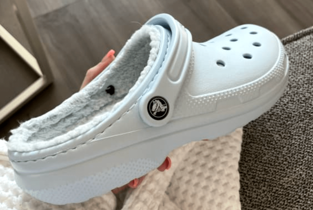 Crocs 5 2025 off clearance