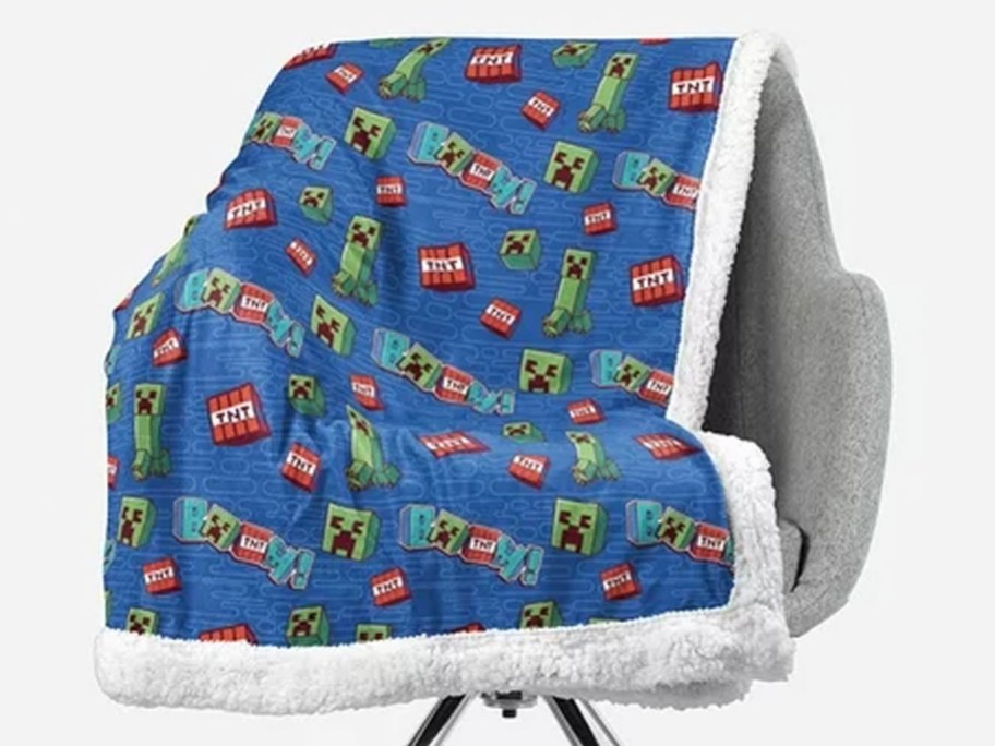 minecraft throw blanket on chair