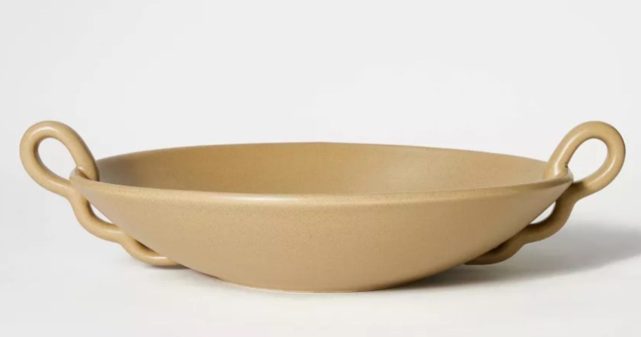 dark tan ceramic bowl with link handles