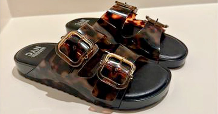 Walmart Quietly Dropped the Cutest Jelly Sandals (Grab Yours Quick!)