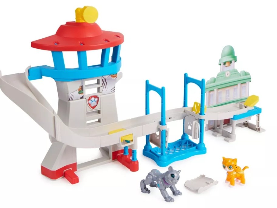 Paw Patrol playset with figures