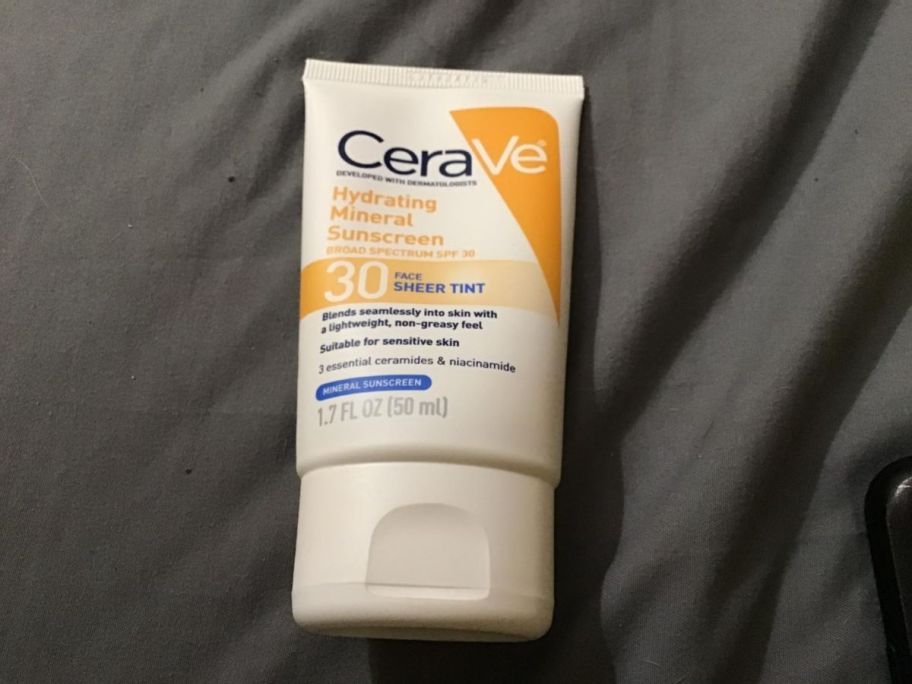 CeraVe Hydrating Mineral Sunscreen Sheer Tint