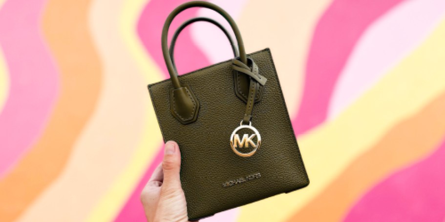 OVER 85% Off Michael Kors Bags + Free Shipping | Styles from $46.57 Shipped