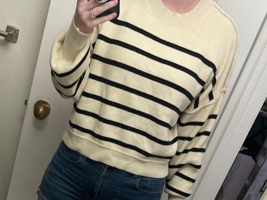 Oversized Striped Cropped Women's Sweater