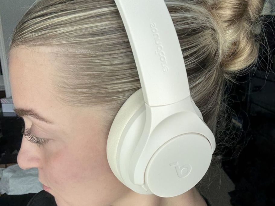 Anker Soundcore Wireless Headphones Just $39.99 Shipped on Amazon (Reg. $70)