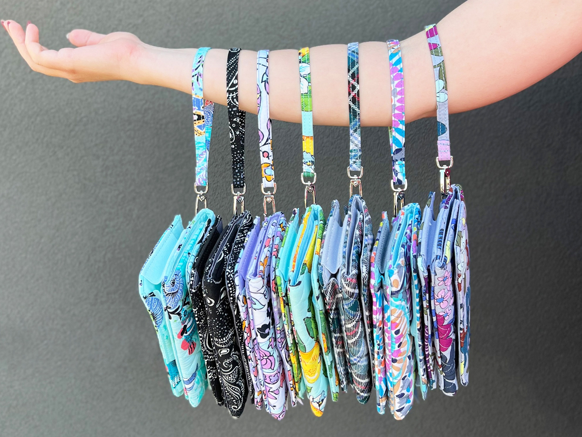 Up to 70 Off Vera Bradley Online Outlet Shop the Latest Sale!