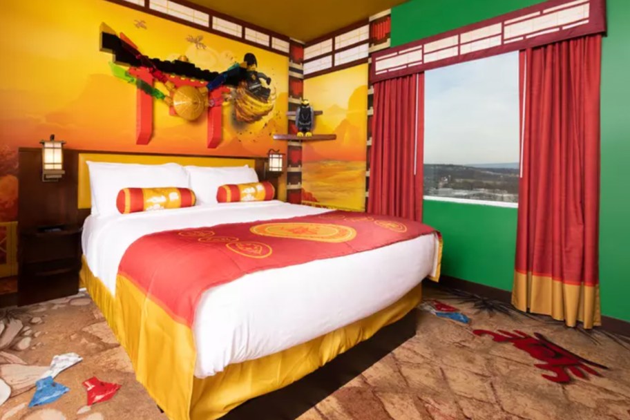 legoland kingdom themed hotel room 