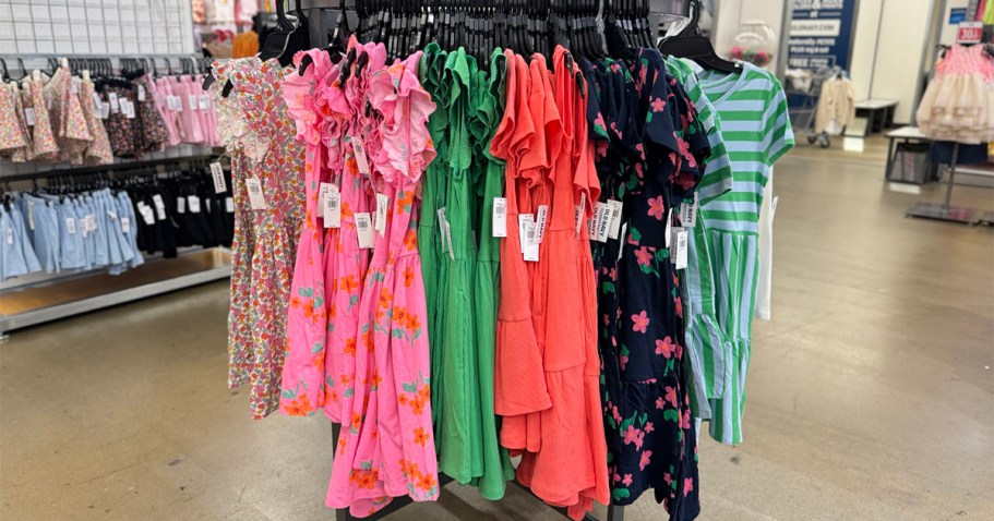 Up to 85% Off Old Navy Clearance  $2 Tees, $3.48 Dresses, $6.63