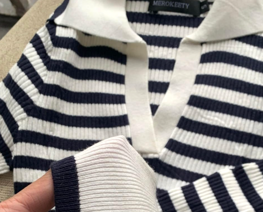 striped v neck sweater 