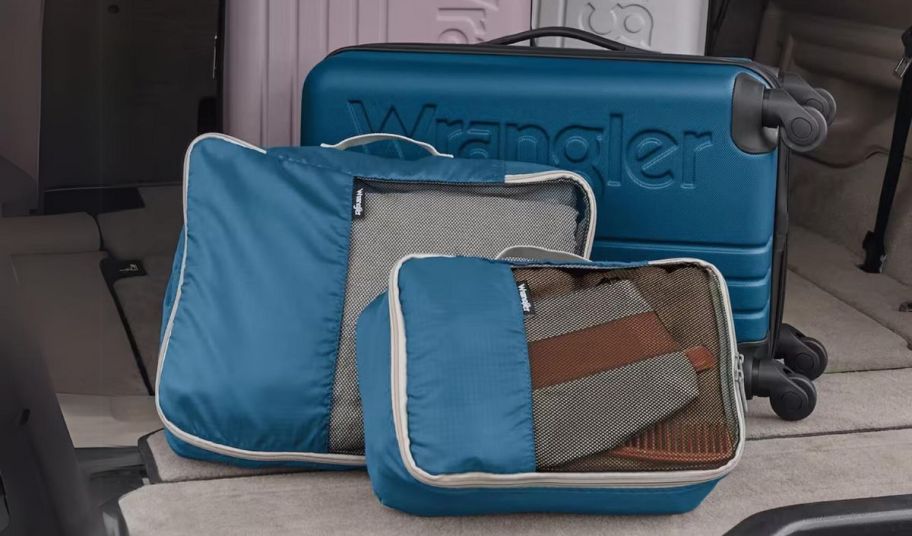 wrangler 20 inch carryon with packing cubes