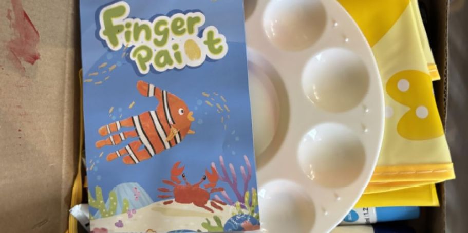 Finger Paint 28-Piece Kit Just $10.49 on Amazon (Includes Apron, Brush, Palette & More)