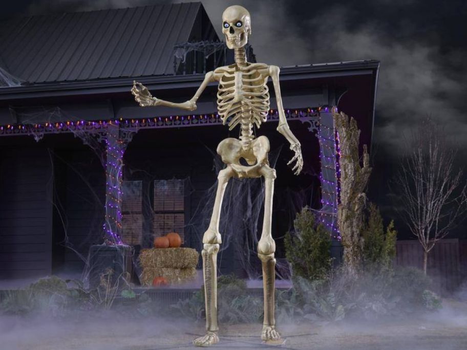 Home Depot Giant 12' Skelly Skeleton Hallowen Decoration