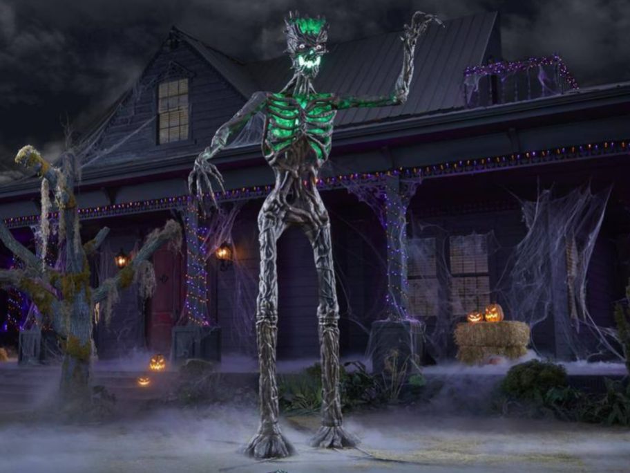 Home Depot Deadwood Inferno 21' Skelly Halloween decoration