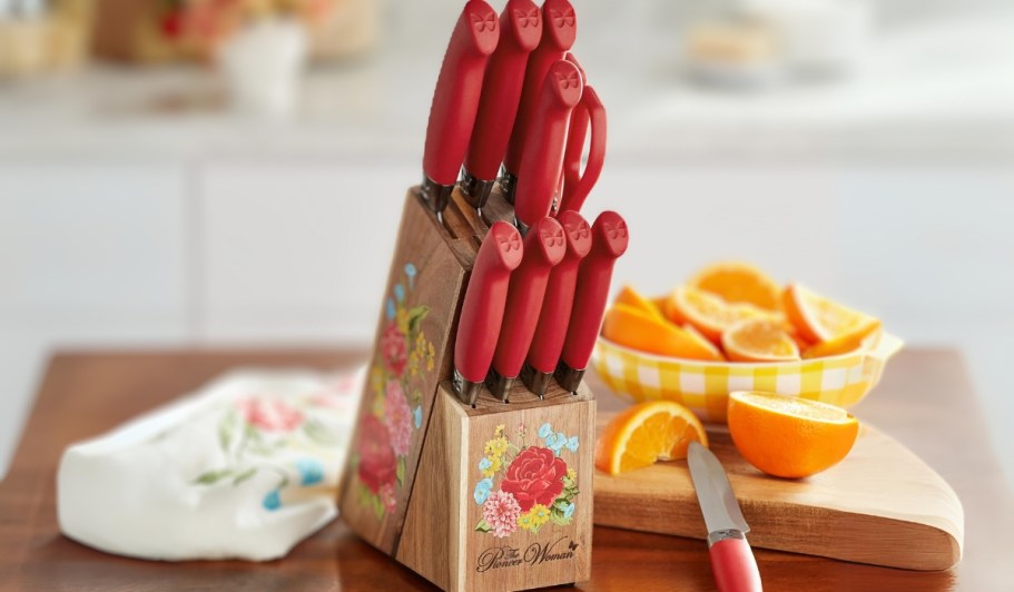 Up to 65% Off Pioneer Woman Kitchen | 11-Piece Knife Block Set Only $13.99 (Reg. $40)