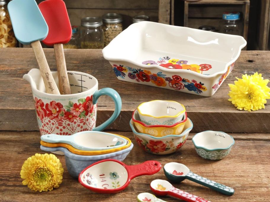 The Pioneer Woman Collected Ceramic 16-Piece Baking Set in kitchen
