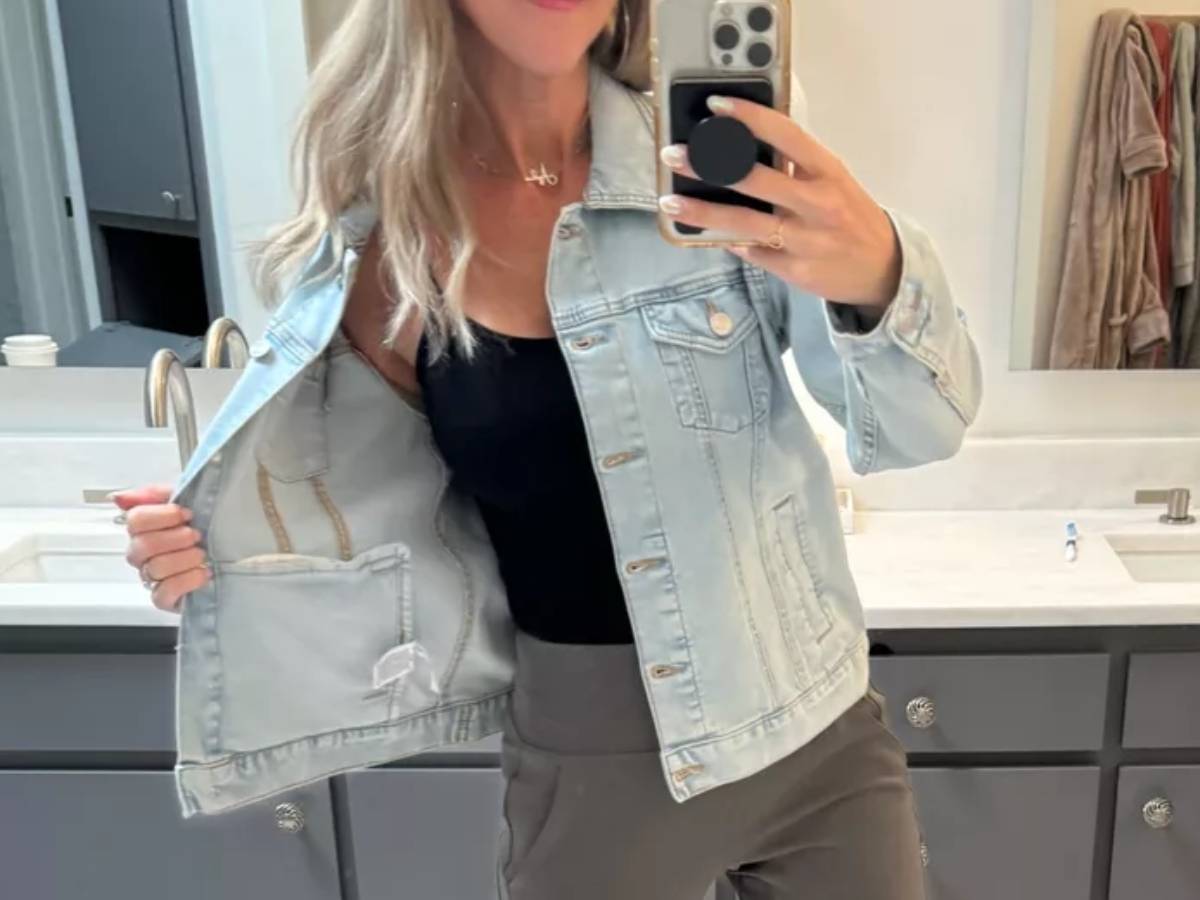 Women’s Oversized Denim Jackets from $12.91 on Walmart.com