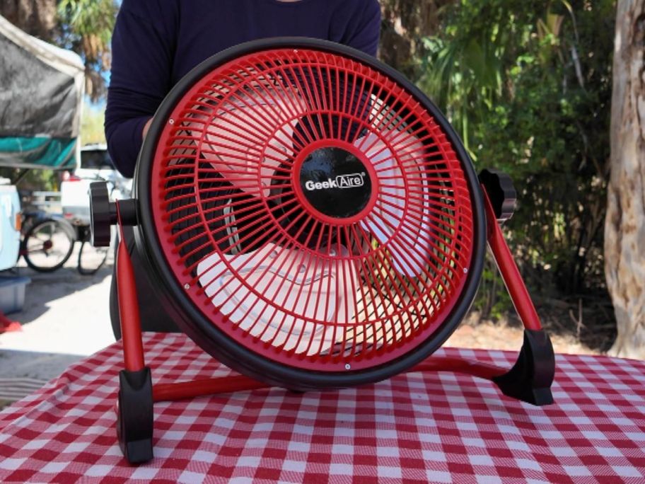 Geek Aire Deluxe 12″ Water-Resistant Fan on table