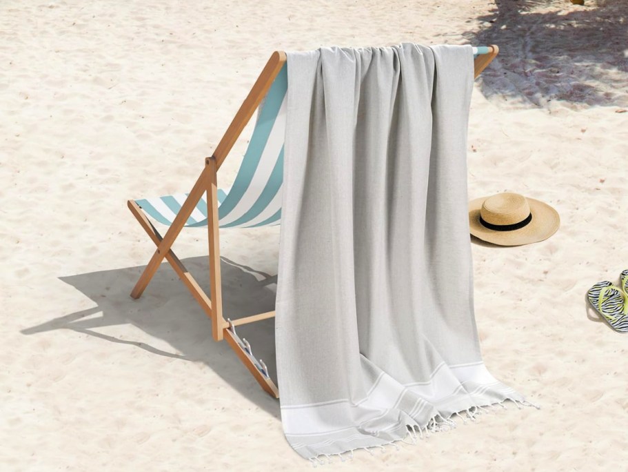 Oversized Cotton Beach Towels 2-Pack Only $11 on Amazon | Quick Drying & Sand-Free