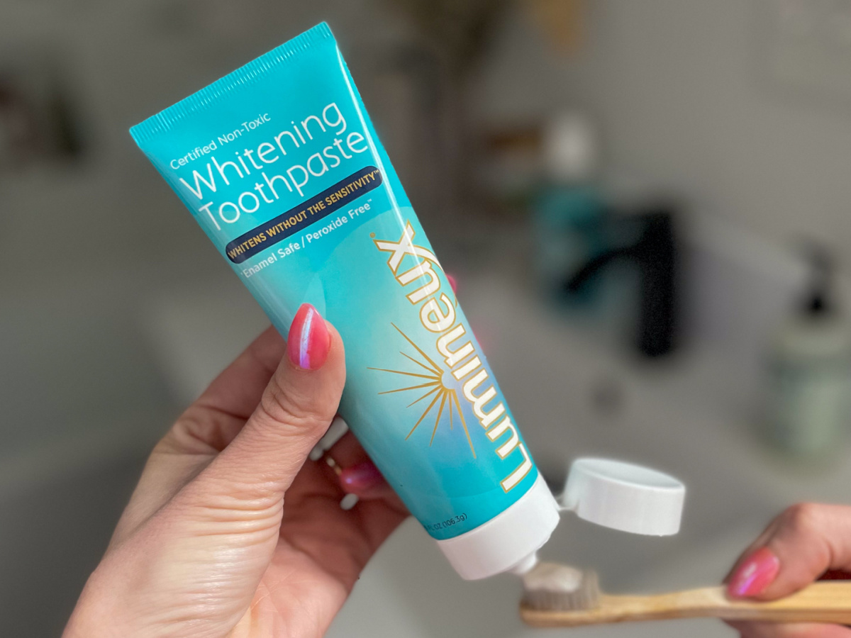 Lumineux Teeth Whitening Toothpaste 3-Pack Just $13.99 Shipped for Amazon Prime Members (Reg. $21)