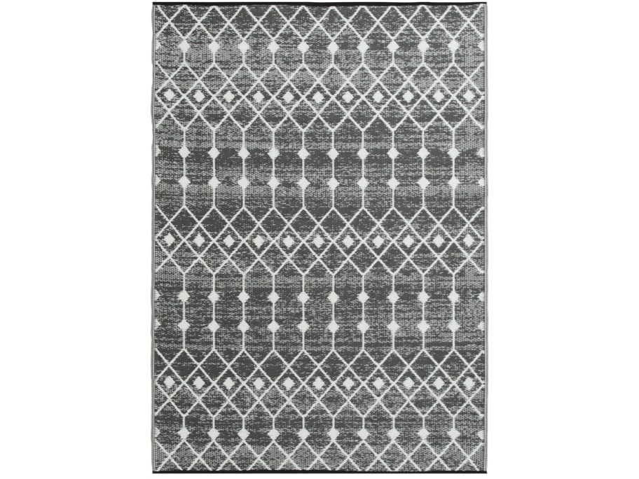 gray geo rug 
