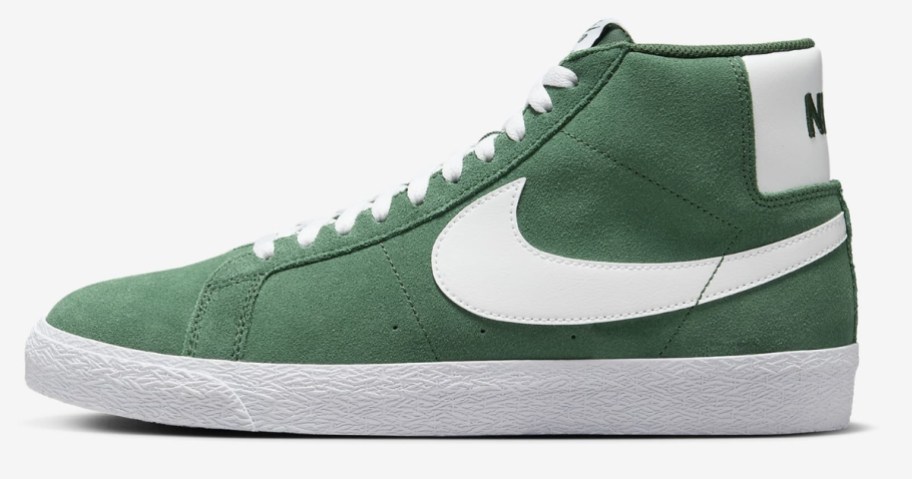 green and white men's Nike mid top skate shoe