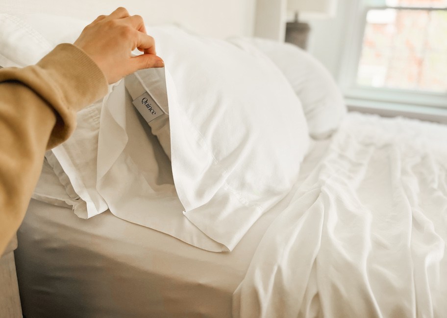 Our Team Is Obsessed With These Quince Bamboo Sheets (& They&rsquo;re Up to 60% Off Today!)