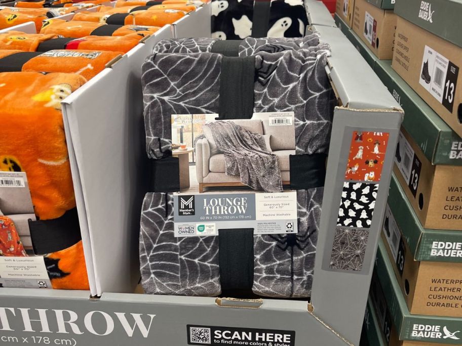 Member's Mark Lounge 60" x 70" Throws in Halloween Designs - Spiderwebs & Spiders in box in store
