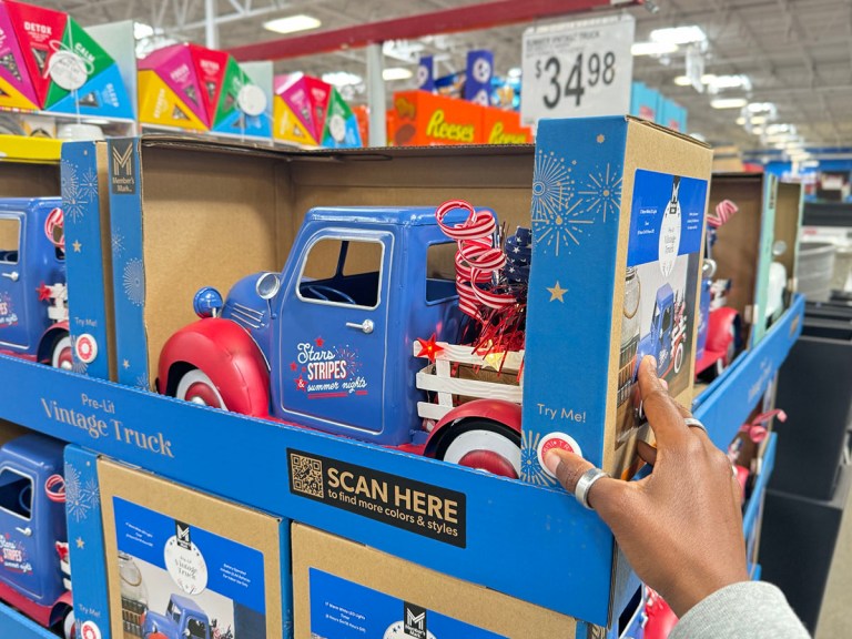 Sam's Club Pre-Lit Patriotic Vintage Truck Only $24.98 (Regularly $35 ...