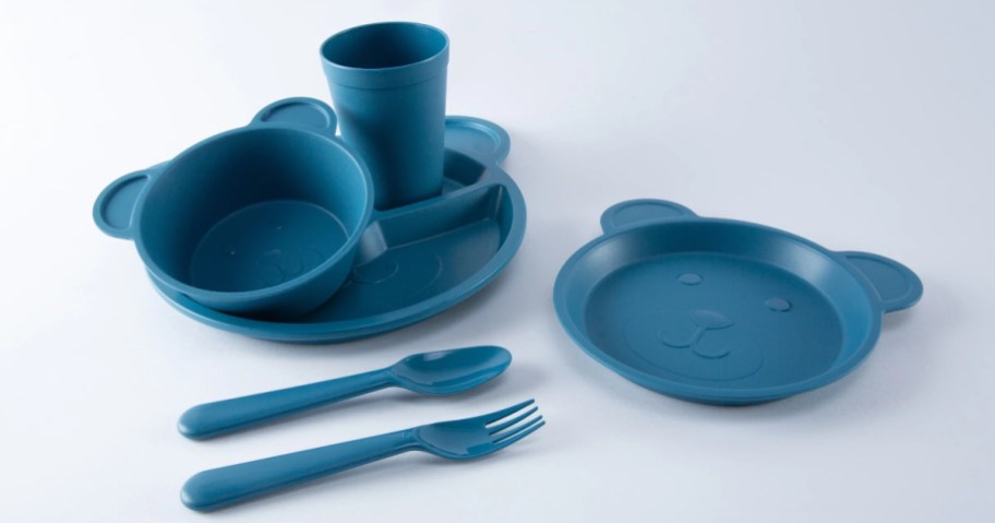 blue bear-themed kids dinnerware set