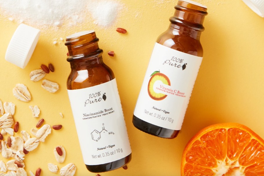 niacinamide and vitamin c jars