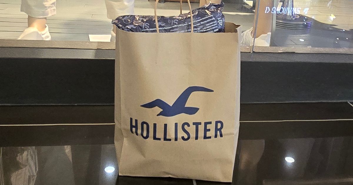 Hollister Women’s Jeans from $12.78 After EXTRA Clearance Savings