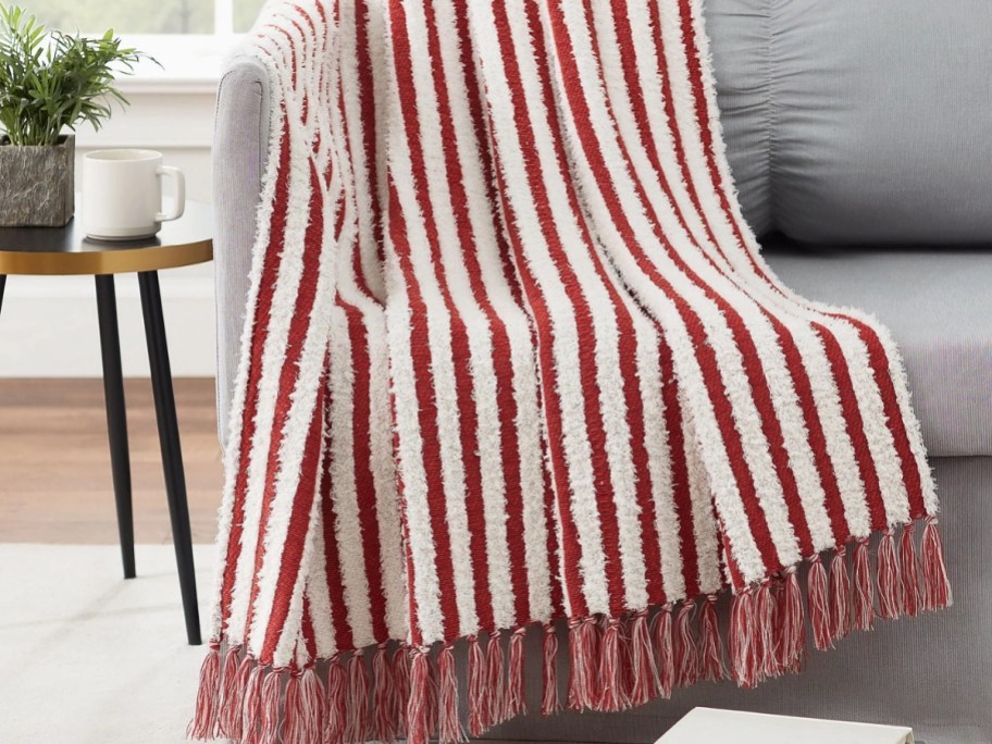 Better Homes & Gardens Textured Cozy Woven Chenille Throw Blanket