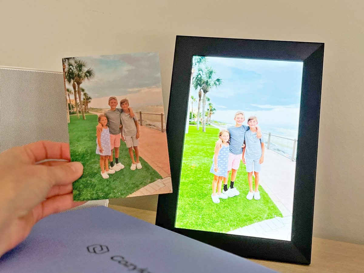 Digital Touch Screen Picture Frame Just 39.67 Shipped w/ Amazon Prime