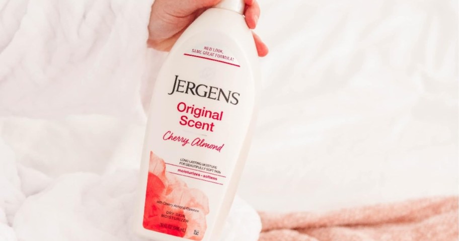 Jergens Body Lotion Cherry Almond 32oz