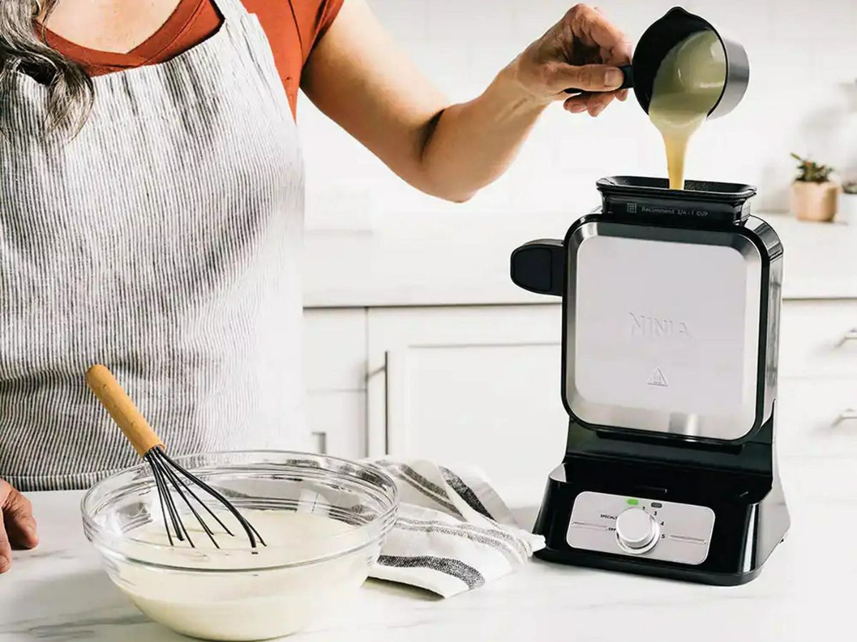 Ninja NeverStick Belgian Waffle Maker PRO ONLY 59.99 Shipped + Earn